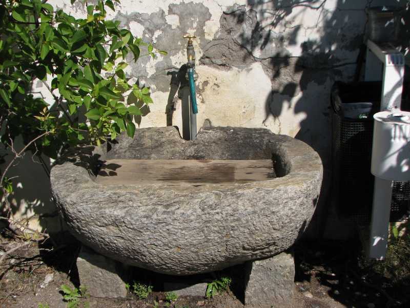 09 Brunnen beim Friedhof